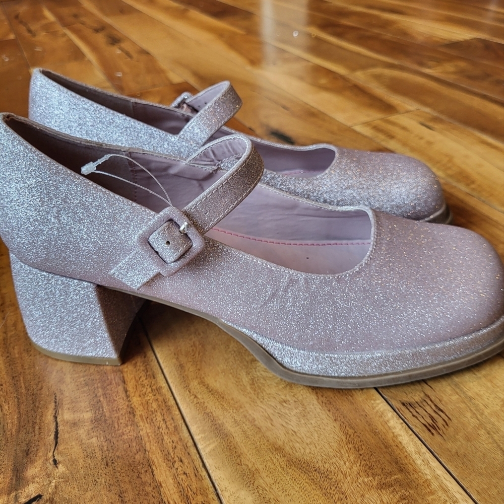 Steve Madden Girl Drama Pump